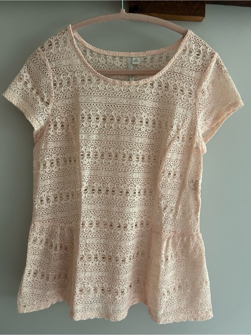 LC Lauren Conrad Pale Pink Lace Peplum Blouse